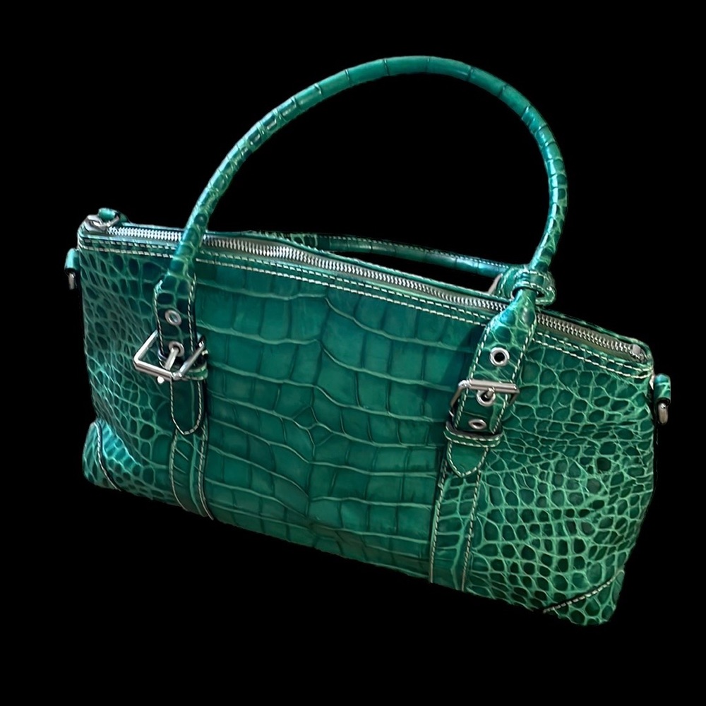 💚Rare Dooney&Bourke excellent pre-owned condition green alligator handbag